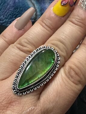 Green Labradorite Teardrop Ring with Detailed Silver-Style Setting